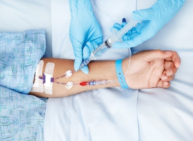 Servicii medicale la domiciliul, program 24/24,